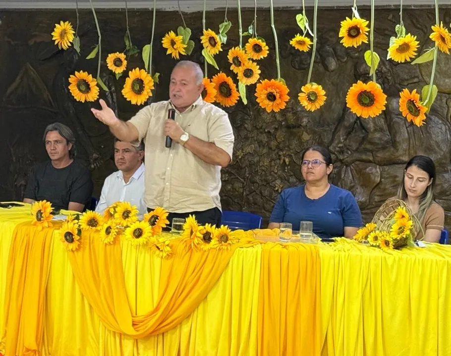 Prefeitura de Patos promove reunião e avança em medidas para enfrentamento da problemática dos animais de rua
