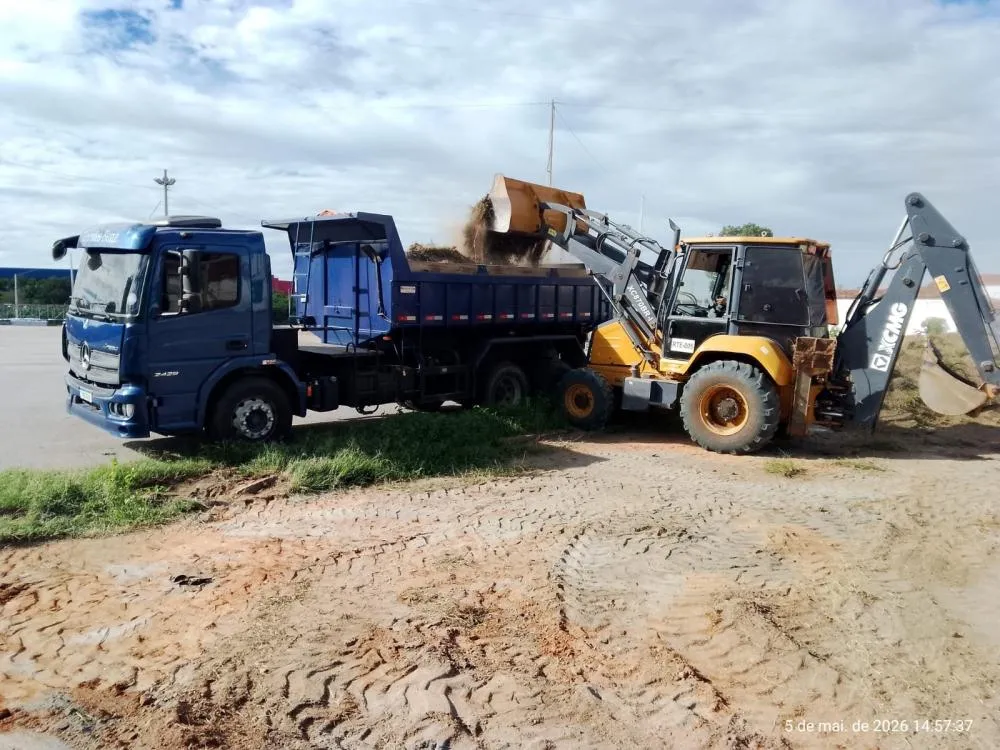 Seinfra realiza força-tarefa de serviços urbanos em Patos
