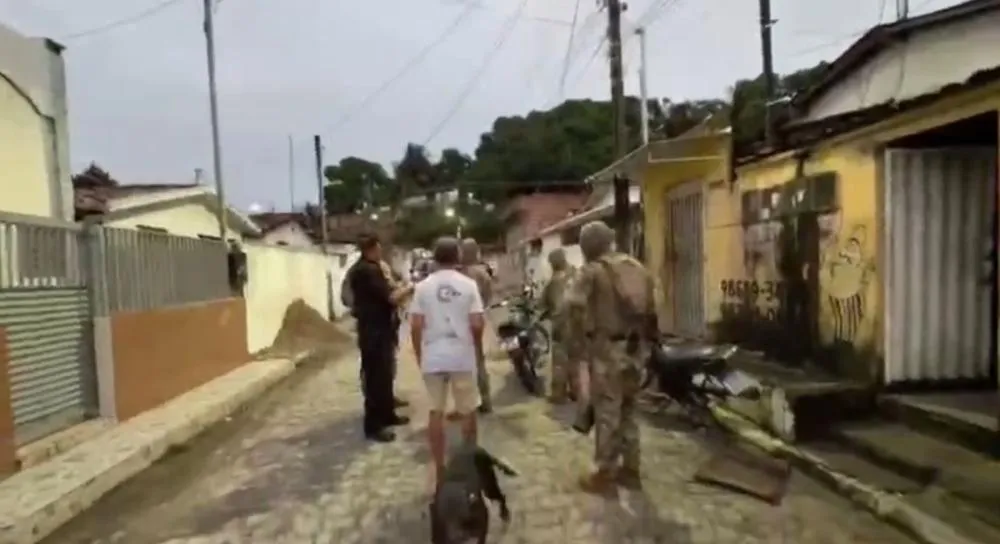 Polícia Federal realiza operação contra o crime organizado e cumpre mandados no Centro de João Pessoa