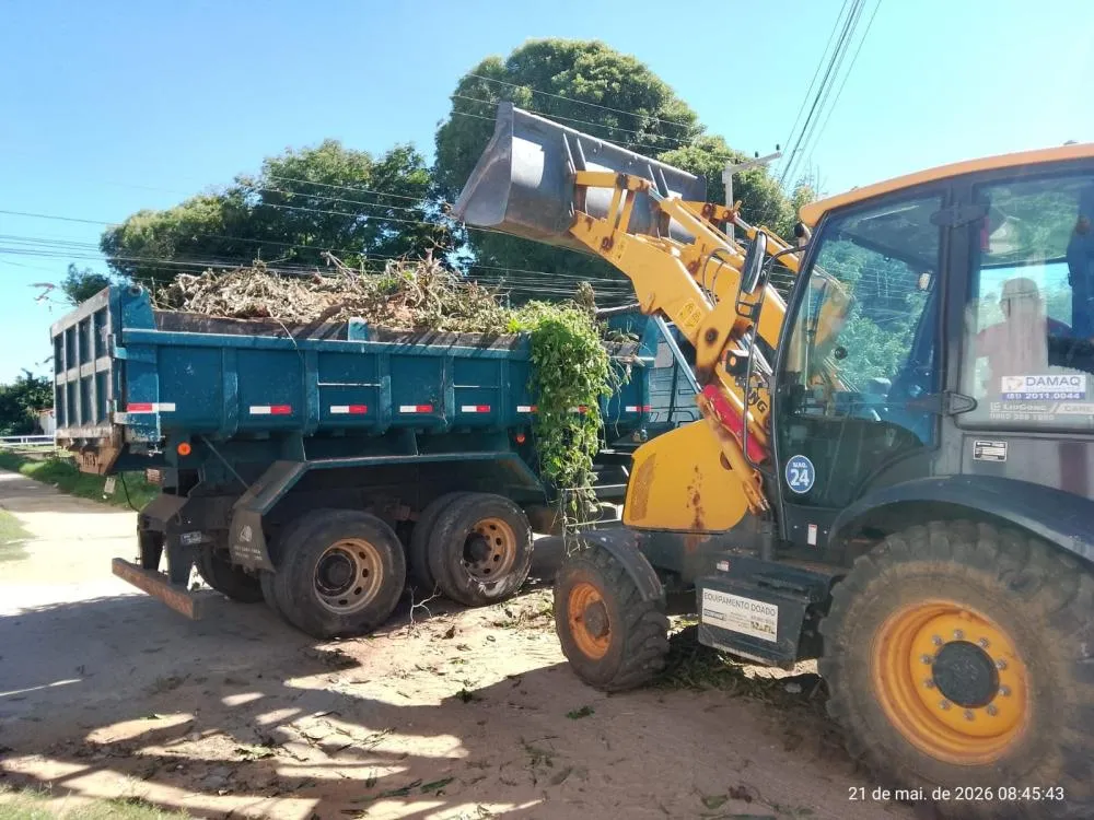 Prefeitura de Patos realiza ações de limpeza, manutenção e melhorias urbanas em vários bairros