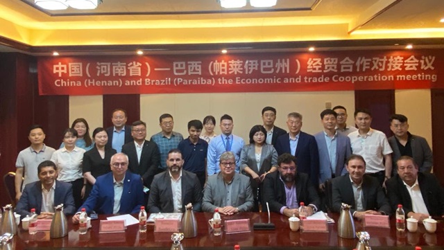 Na capital da província de Henan, João Azevêdo apresenta potencial para investimentos na Paraíba a membros do Governo e empresários de várias áreas 