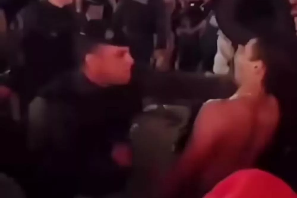 Vídeo mostra policial agredindo homem violentamente durante o São João de Campina Grande