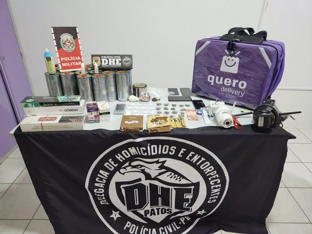 OPERAÇÃO INTEGRADA ENTRE POLÍCIA MILITAR E POLÍCIA CIVIL RESULTA NA PRISÃO DE QUATRO PESSOAS E APREENSÃO DE DROGAS EM PATOS-PB