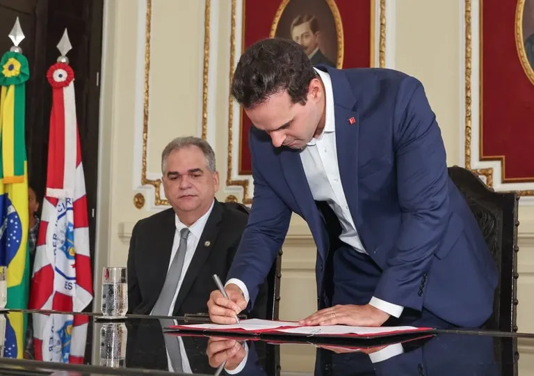 Governador Lucas Ribeiro sanciona leis que modernizam o Judiciário e fortalecem atendimento à população paraibana