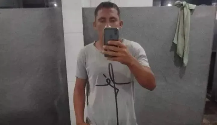 Jovem de 27 anos é executado com mais de 20 tiros dentro de casa na Zona Rural de Santa Terezinha-PB, no Sertão