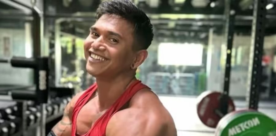 Vídeo: Influencer morre após tentar fazer agachamento com 210 kg