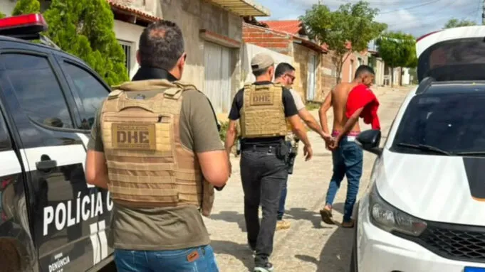 DHE de Patos prende foragido da Justiça no bairro Itatiunga