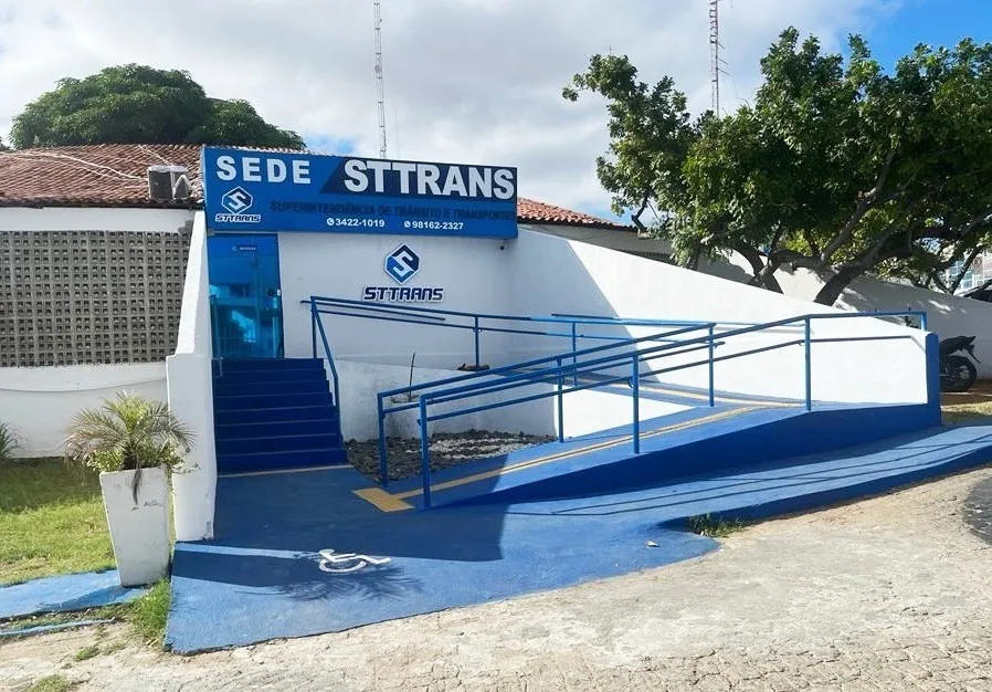 STTRANS informa interdição parcial na Rua Felipe Camarão para obras de recapeamento asfáltico, nesta terça-feira (14)