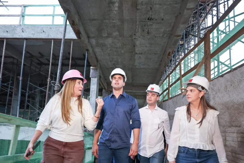 Governador acompanha avanço das obras do Hospital de Trauma de Patos