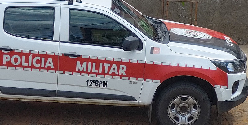 Polícia Militar prende casal com droga durante blitz em São Bento