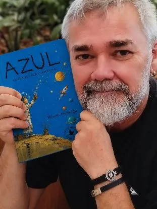 Projeto “AZUL – Sonetos para o Amanhã” é aprovado em edital da PNAB e levará literatura às escolas municipais de Patos