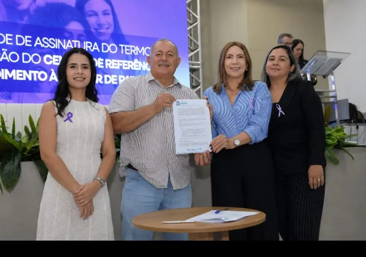 São José do Bonfim adere à rede de proteção às mulheres e prefeita Rosalba Mota participa de pactuação regional em Patos 