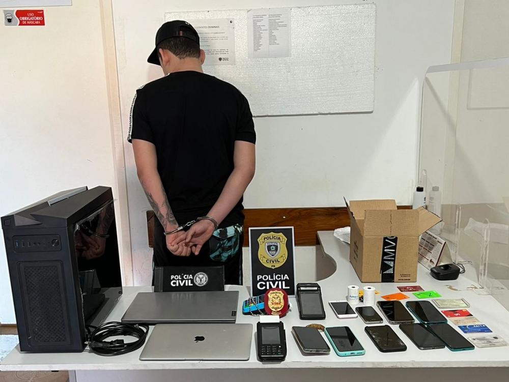 Hacker de quadrilha que desviou quase R$ 500 mil em Santa Catarina é preso na PB