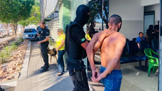 Operação cumpre mandados contra membros de facção em Patos, Sousa e no Ceará