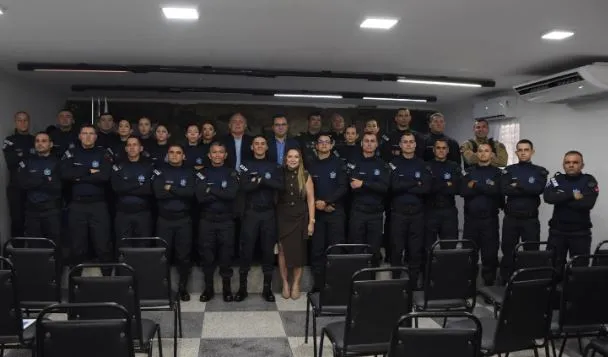 Prefeitura de Patos empossa novos agentes da Guarda Civil Municipal