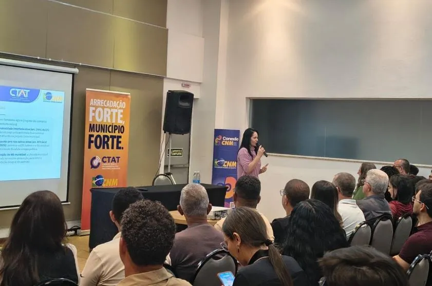 Patos participa da 2ª Jornada CTAT/CNM e amplia atuação na capacitação sobre a Reforma Tributária na Bahia