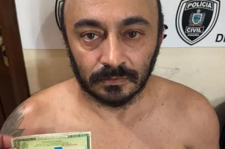 Assassino em série foragido da Bahia é preso escondido na Paraíba