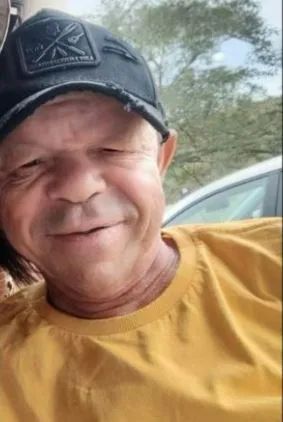 Ex-integrante do grupo Pagodão S.A. é encontrado morto dentro de casa na cidade de Cajazeiras