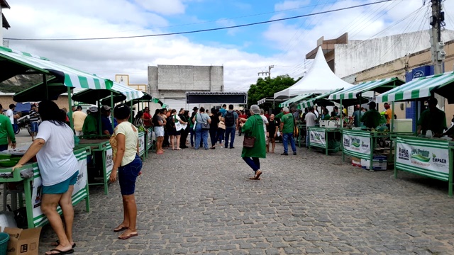 Governo do Estado marca Dia do Agricultor com abertura da feira do produtor rural em Brejo do Cruz