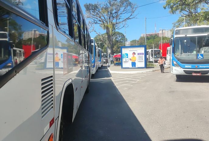 Após morte de motorista, categoria faz protesto e pede segurança
