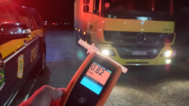 Em Patos, motorista é preso pela PRF por embriaguez ao volante na BR-361