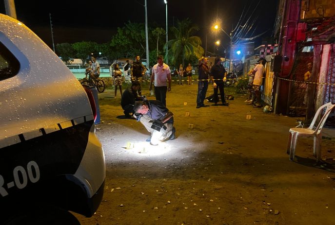  Homem é morto com tiros nas costas em campo de futebol, na Paraíba
