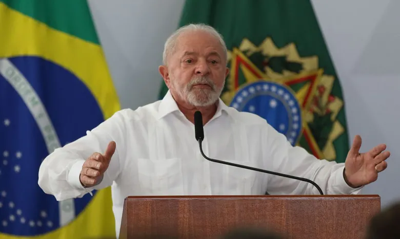 Lula diz que polícia não pode confundir pessoas pobres com bandidos