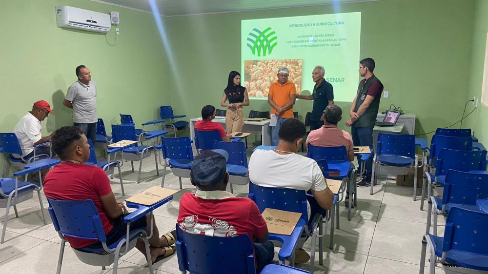 Curso de Suinocultura é oferecido pelas Secretarias de Agricultura e Desenvolvimento Econômico de São José do Bonfim em parceria com o SENAR