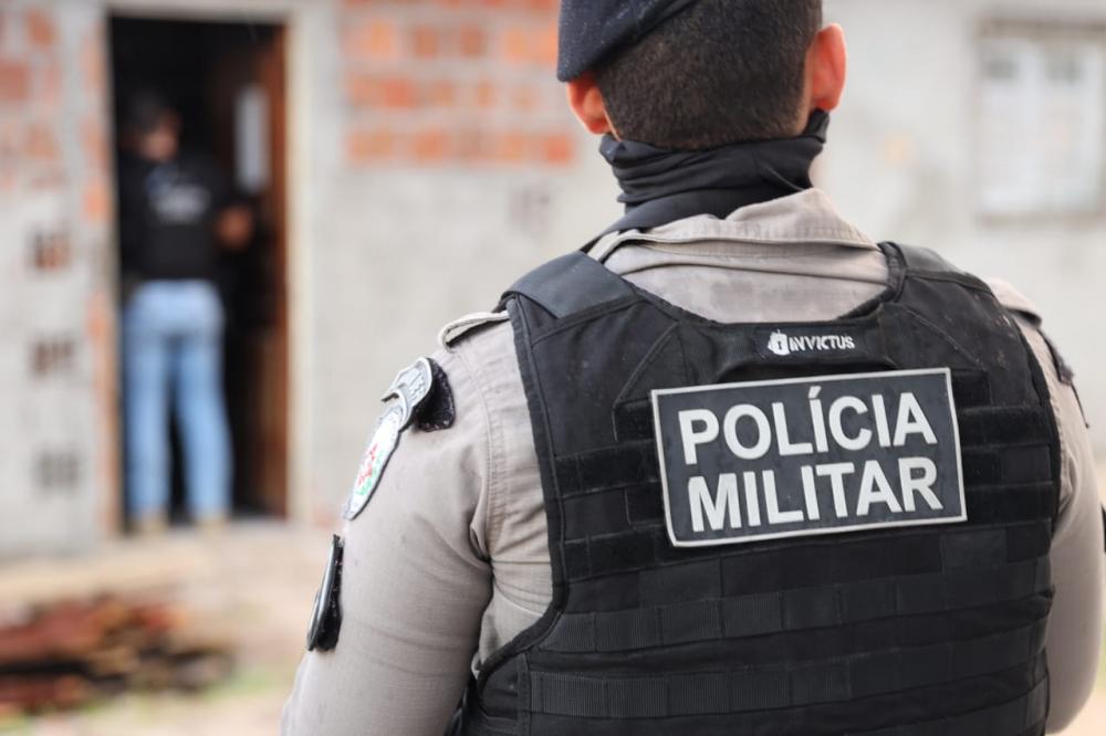 Polícia troca tiros com grupo criminoso perto da divisa da Paraíba com Pernambuco