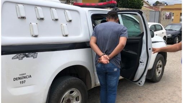Preso suspeito de ter matado uma jovem de 27 anos, no último domingo (27) durante uma festa na paraíba
