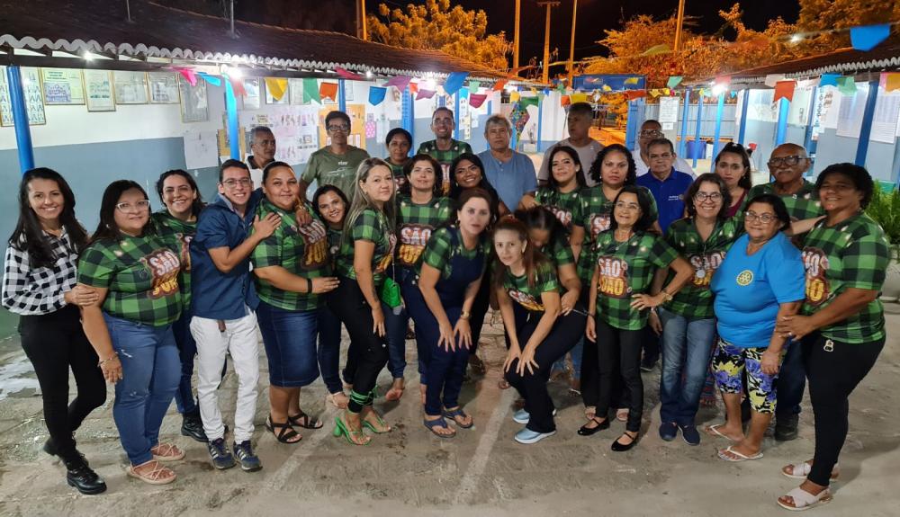 Comemoração do Dia do Folclore na Escola Rotary Club de Ensino Fundamental Marconi Araújo Leite