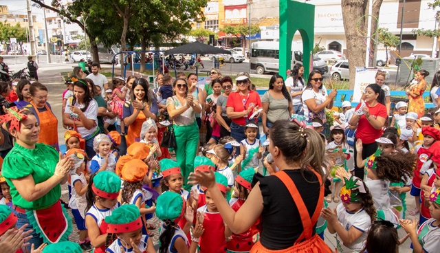 Saúde alimentar: II Semana do Bebê tem Feirinha das Frutas com Creches do município