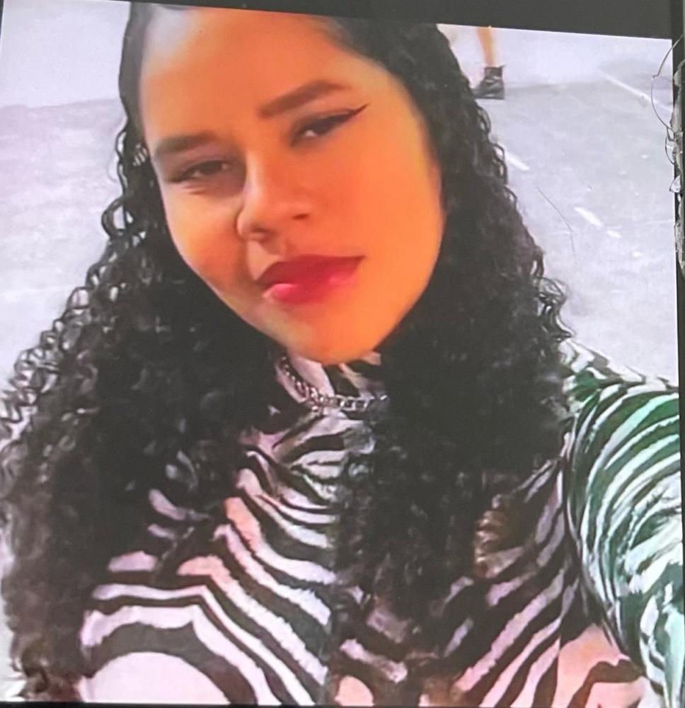 Jovem morre após ser esfaqueada ao voltar do trabalho, na PB