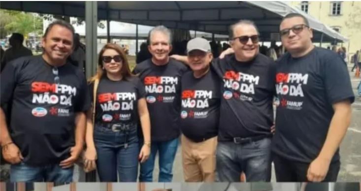 Prefeito Netto Gomes participa de protesto e diz que diminuição do FPM está prejudicando os serviços em São José de Espinharas