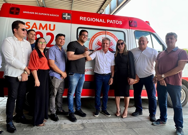 Investimento em Saúde: Prefeitura de Patos entrega nova ambulância ao SAMU Regional com recursos próprios