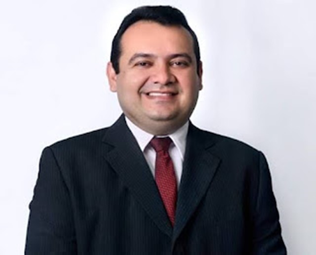 Dr. Ailton lidera sondagem de opinião pública em Tavares PB