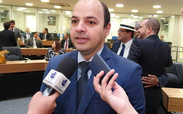PGE emite pedido de reconsideração ao TCE para reformar decisão sobre reprovação de contas