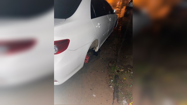 Mais um carro tem rodas furtadas, no alto sertão da Paraíba