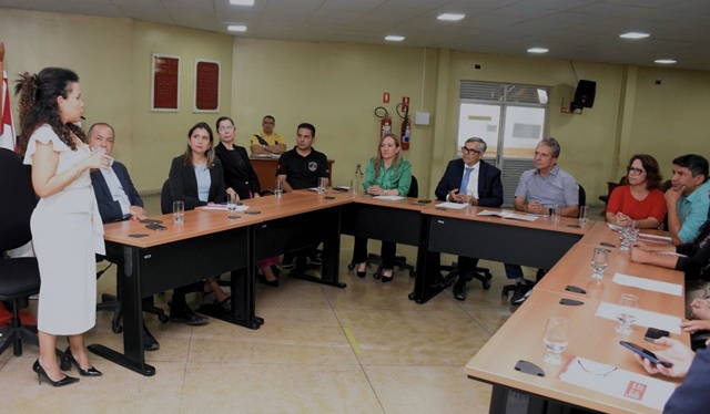  Patos dá primeiro passo para implantação do Escritório Social para egressos do sistema prisional