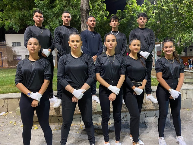 Grupo de Dança da cidade de Cacimba de Areia se destaca em concurso na cidade de Patos