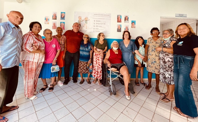 Animação marca primeiro dia de comemorações alusivas ao Dia Internacional do Idoso