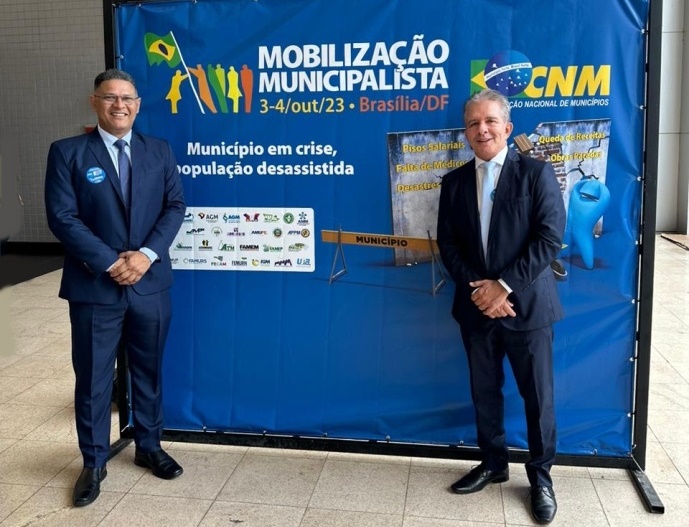 OUÇA: Prefeito de Patos participa de mobilização, em Brasília, contra a redução do FPM