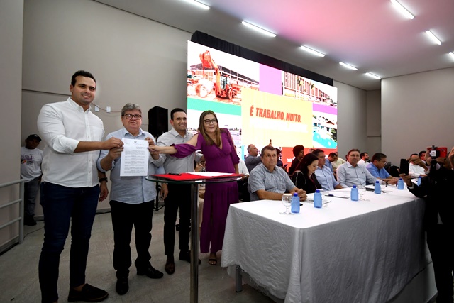 João Azevêdo anuncia novos investimentos de R$ 222 milhões em comemoração ao aniversário de 159 anos de Campina Grande