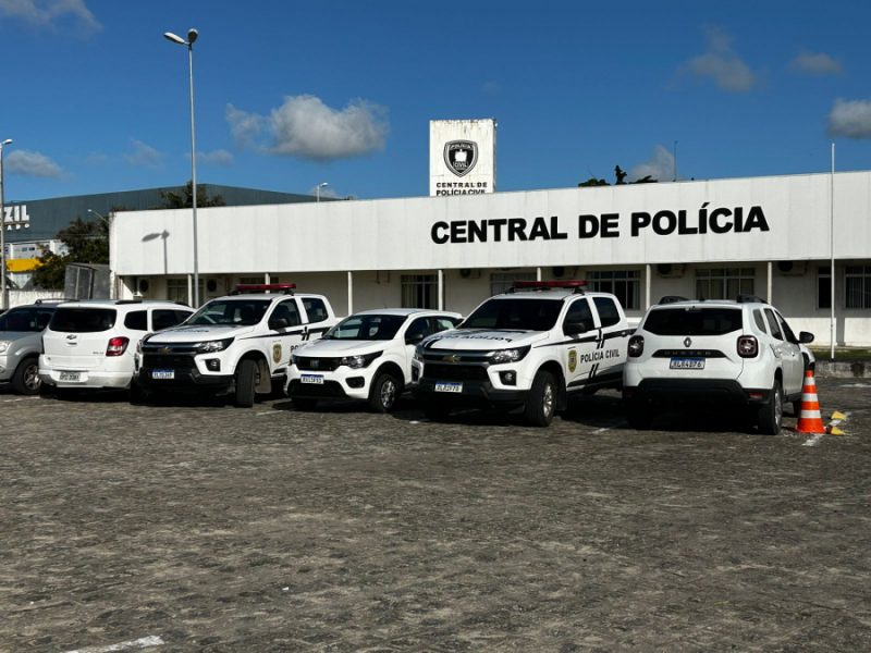  Homem é preso acusado de esfaquear travesti durante programa sexual 
