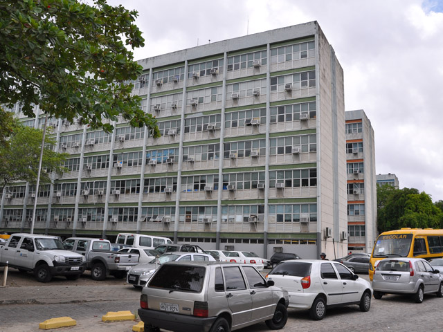 Repartições estaduais têm ponto facultativo no dia 3 de novembro