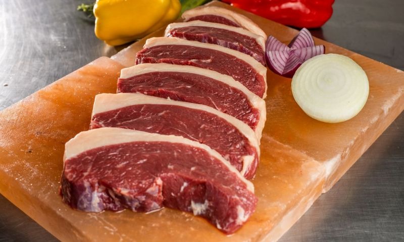 Procon/Patos divulga pesquisa de preço do quilo da carne e frango; verifique as variações de porcentagem