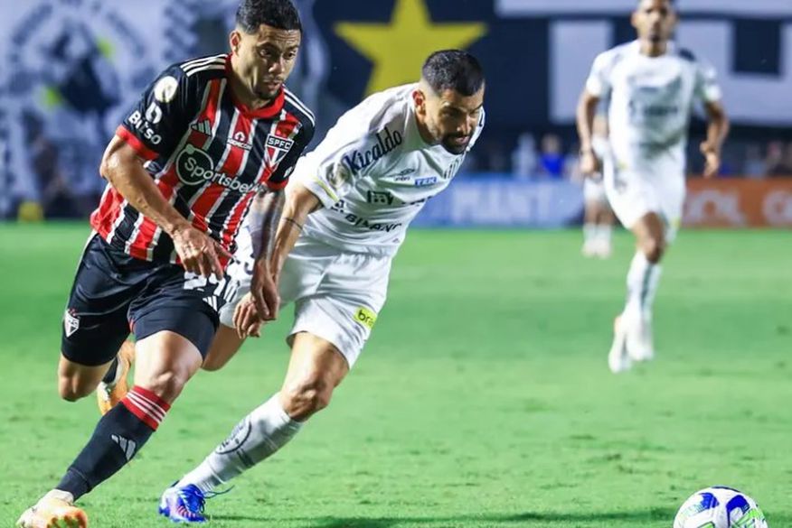 Em jogo de um time só, Santos e São Paulo empatam no Brasileirão