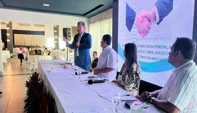 Galdino reforça importância da união entre Estado e municípios para fortalecimento do SUS