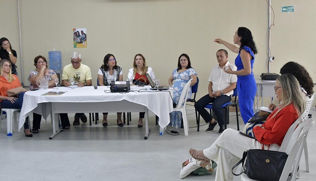 Modelo regionalizado do serviço Família Acolhedora da Paraíba desperta interesse na equipe do MPRN
