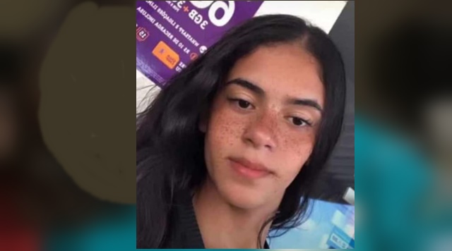 Adolescente é morta com facada no pescoço e suspeito do crime é ex-namorado da vítima